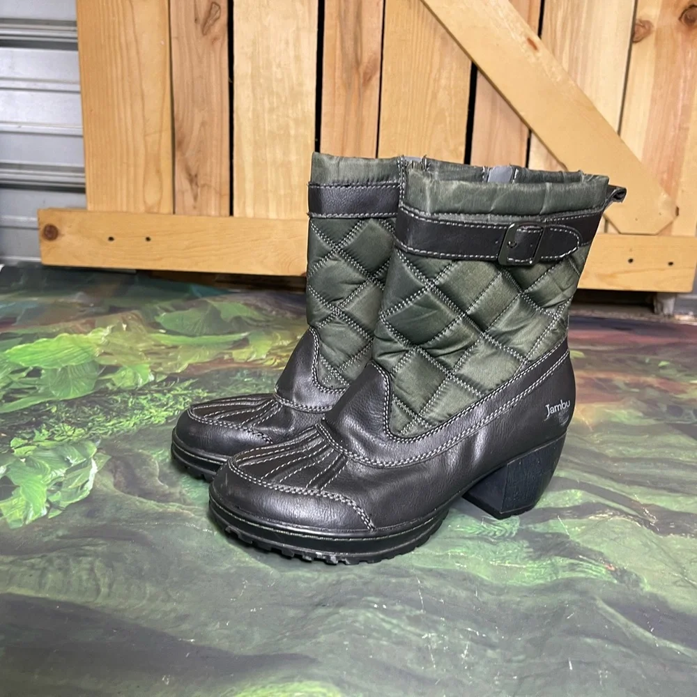 Jambu Women's Green Black Quilted Heeled Ankle Boots EUC Size 8
